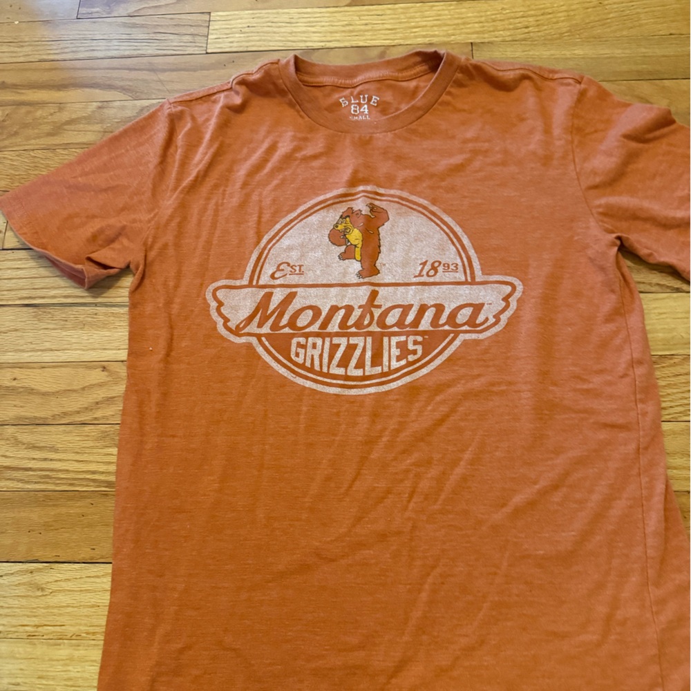 Montana‎ Grizzlies Blue 84 Vintage Style Graphic Tee Burnt Orange Small NCAA